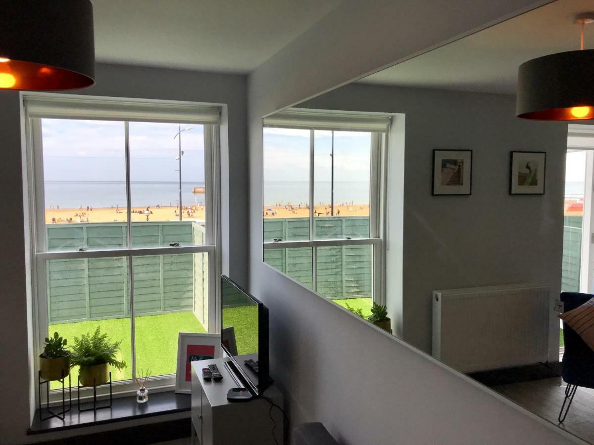 The Turner Apartment - Margate Beach - By Goldex Coastal Breaks Exterior photo